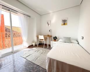 Bedroom of Flat to share in Sagunto / Sagunt