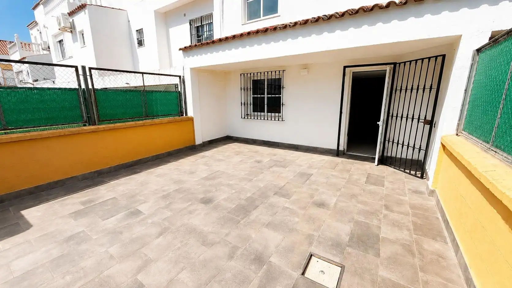 Terraza de Casa adosada en venta en Chiclana de la Frontera con Jardín privado, Terraza y Trastero