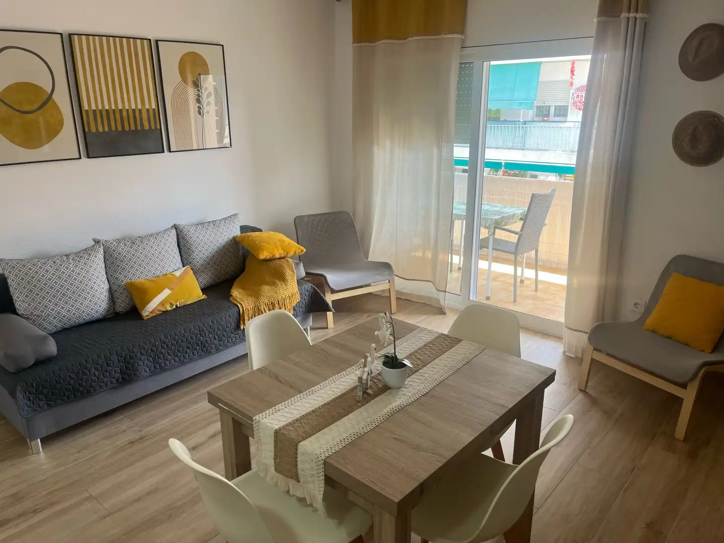 Sala d'estar de Pis en venda en Lloret de Mar amb Aire condicionat, Calefacció i Moblat