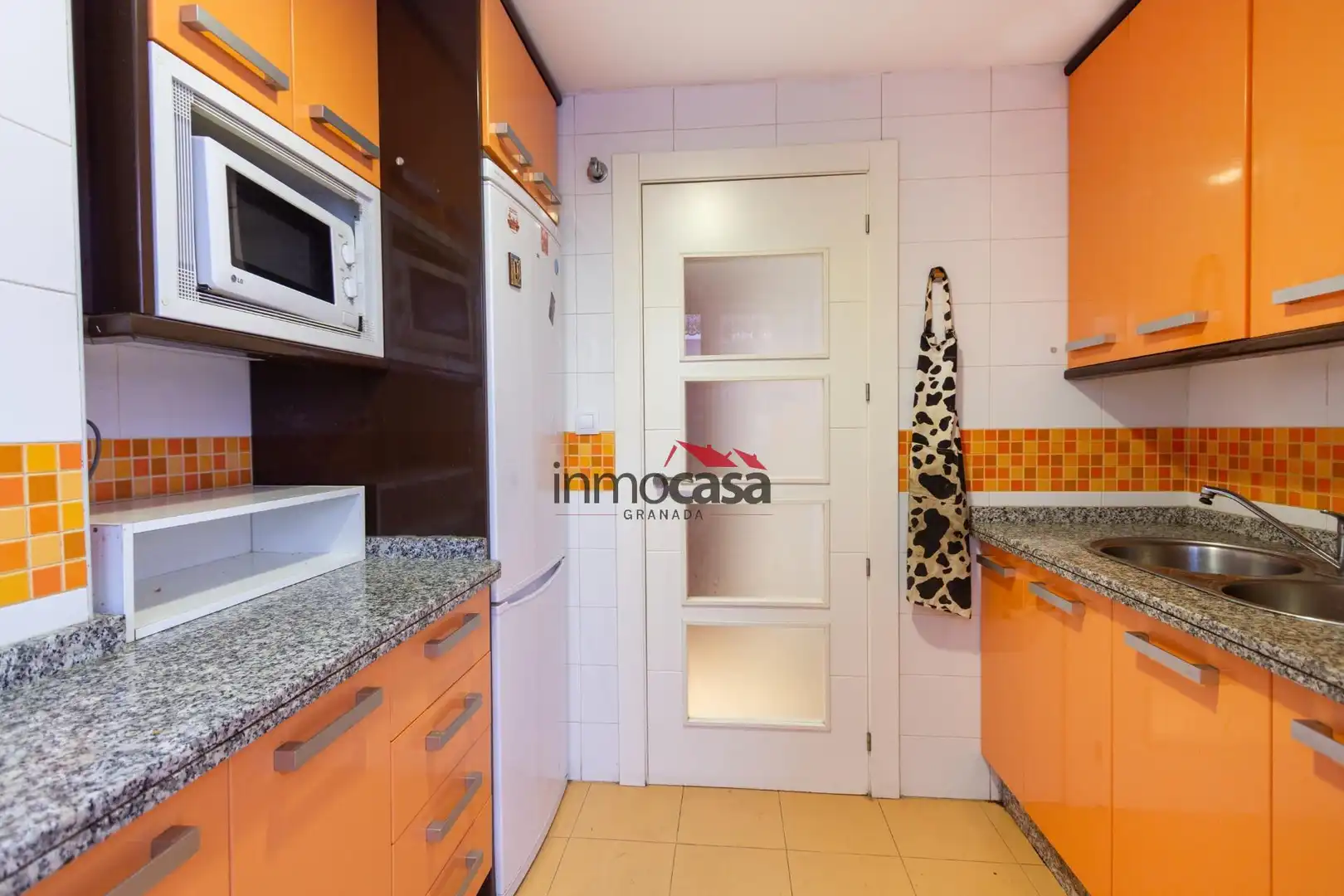 Cocina de Piso en venta en Armilla con Trastero
