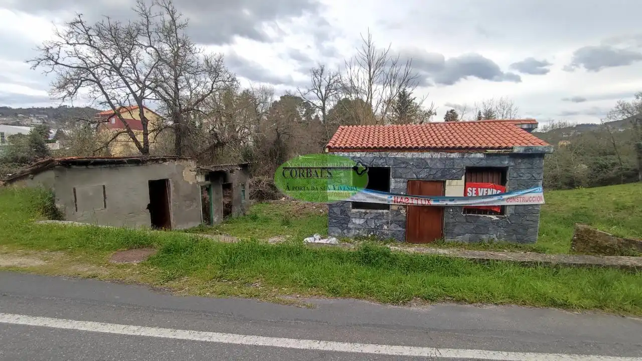 Houses for sale in Ourense Capital   with Private garden