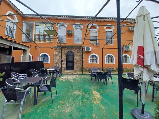 Casa-chalet en Venta en Navas del Madroño