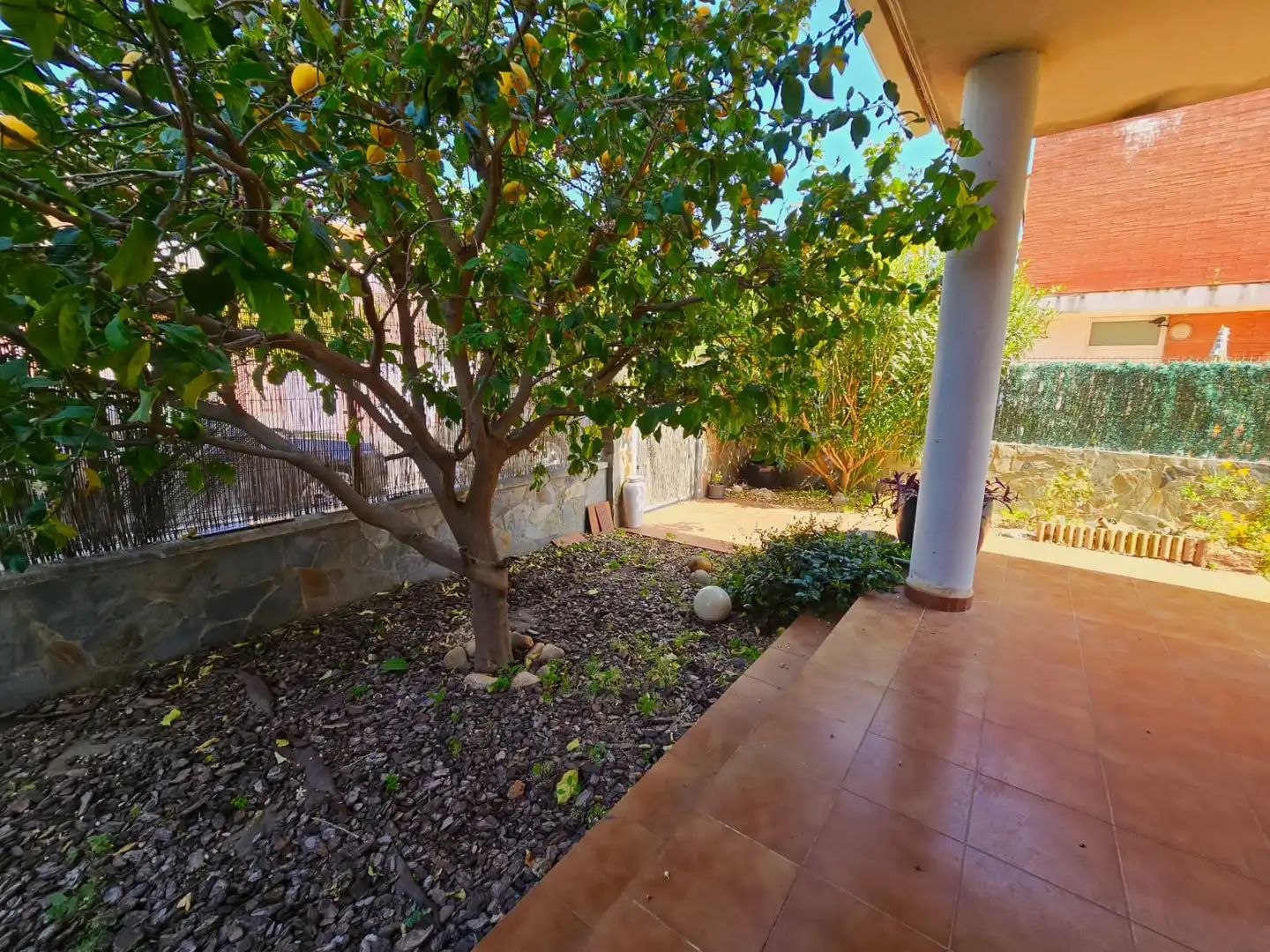 Casa a schiera con terrazza in vendita a Carrer de Farena, imagen 24