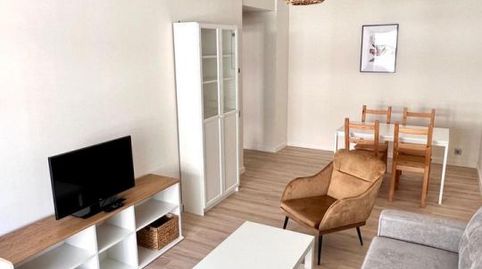 Foto 4 de Piso de alquiler en Rosaleda - Juventud, Granada Capital