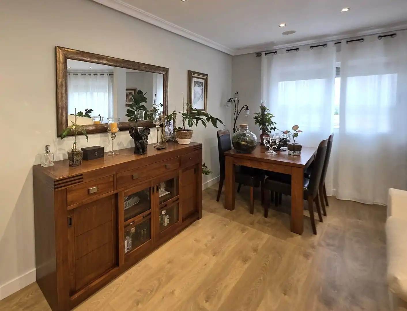 Comedor de Ático en venta en Elche / Elx con Aire acondicionado, Terraza y Trastero