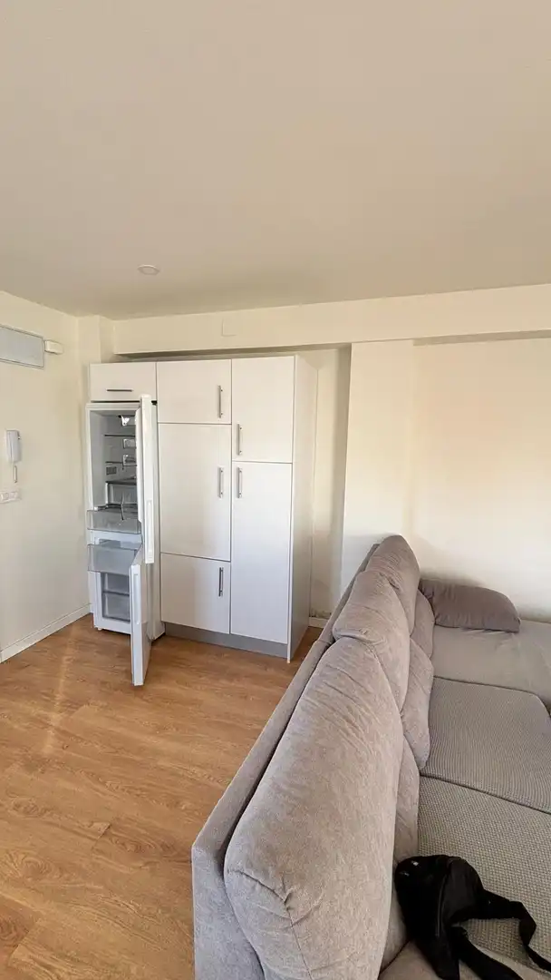 Kitchen of Flat for sale in Sevilla  with Air Conditioner, Terrace and Furnished