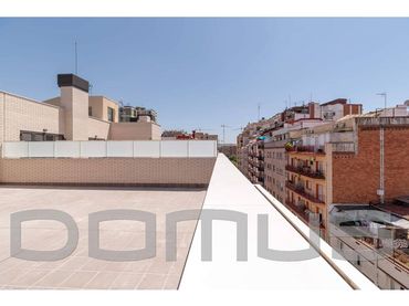 Penthouse mit Balkon zum Verkauf in Calle JUAN DE TOLEDO 7