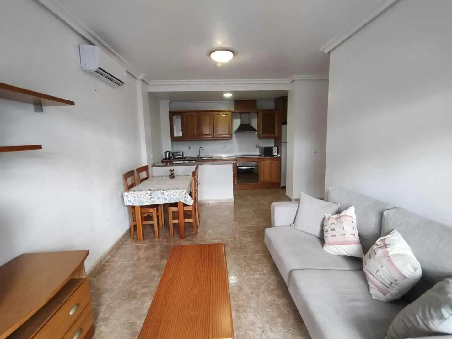 Cuina de Apartament en venda en Orihuela amb Aire condicionat, Jardí privat i Terrassa