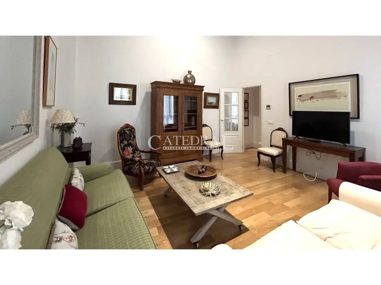 Sala de estar de Apartamento de alquiler en Sevilla con Aire acondicionado, Calefacción y Parquet