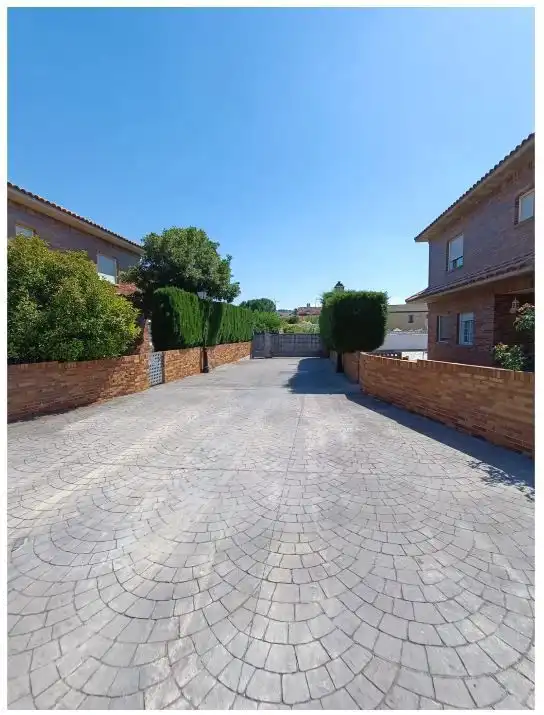 Parking de Casa o chalet en venta en Cadrete con Trastero