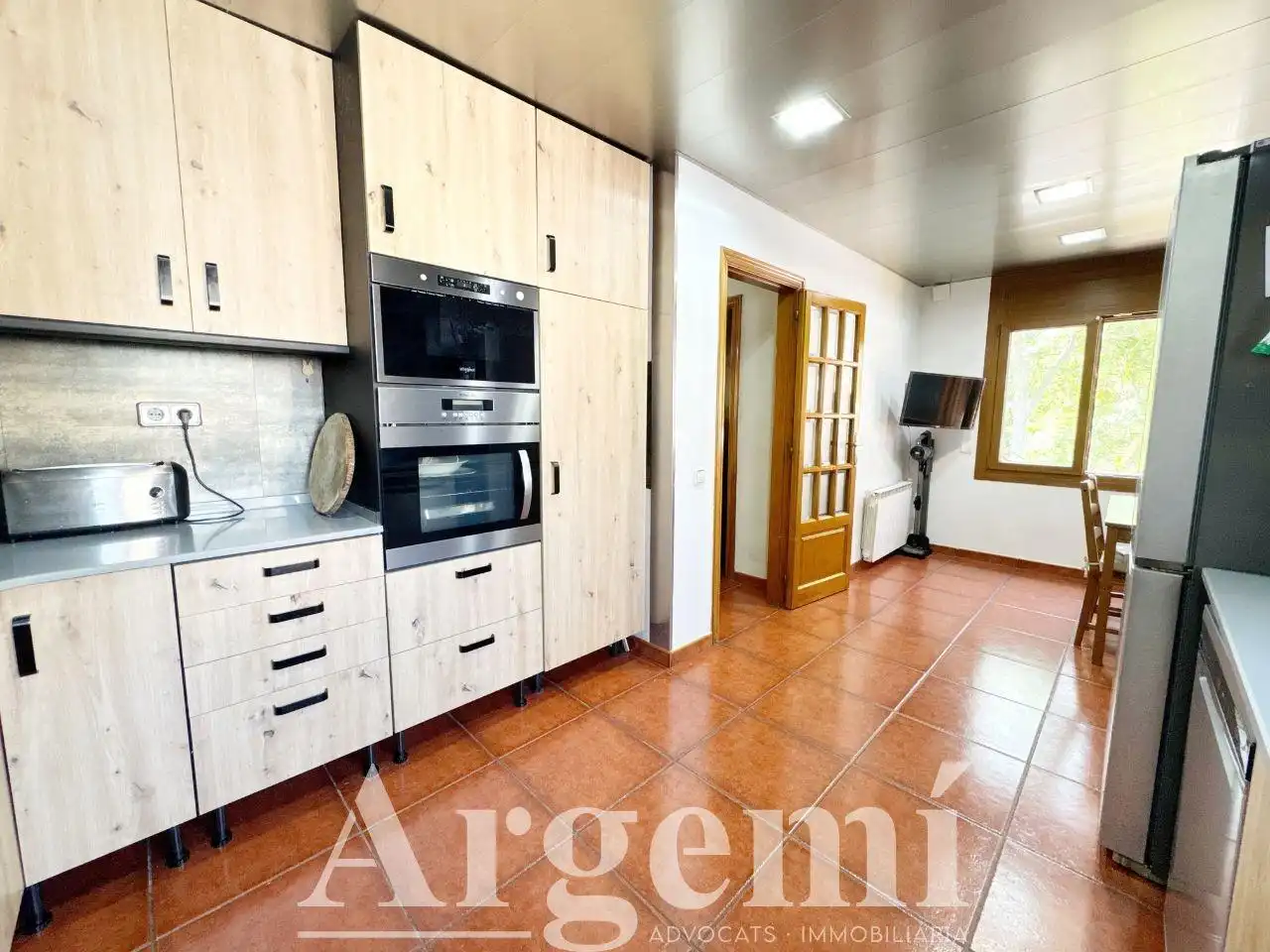 Cocina de Casa adosada en venta en Palau-solità i Plegamans con Calefacción, Jardín privado y Trastero