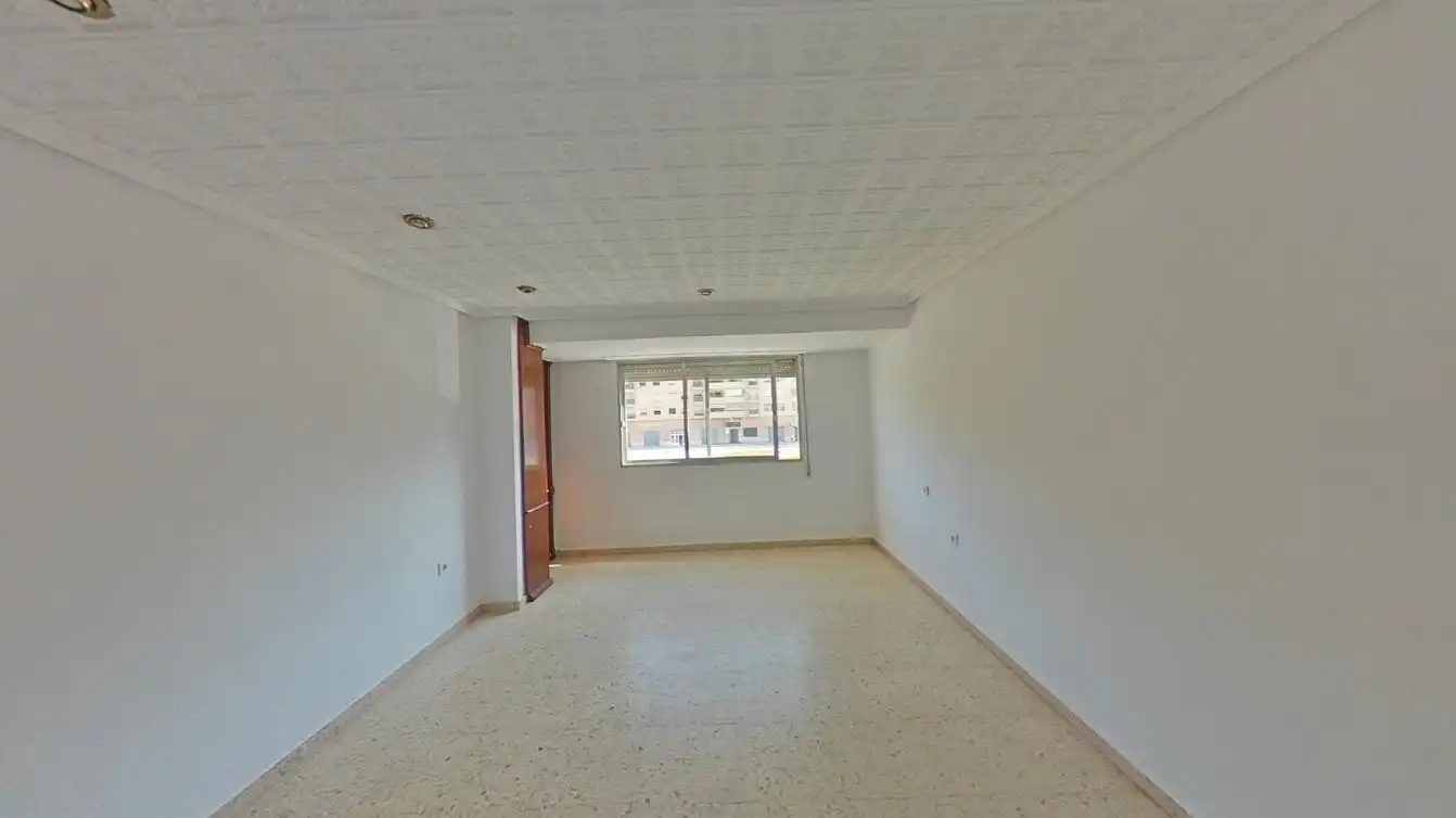 Flat for sale in Valencia