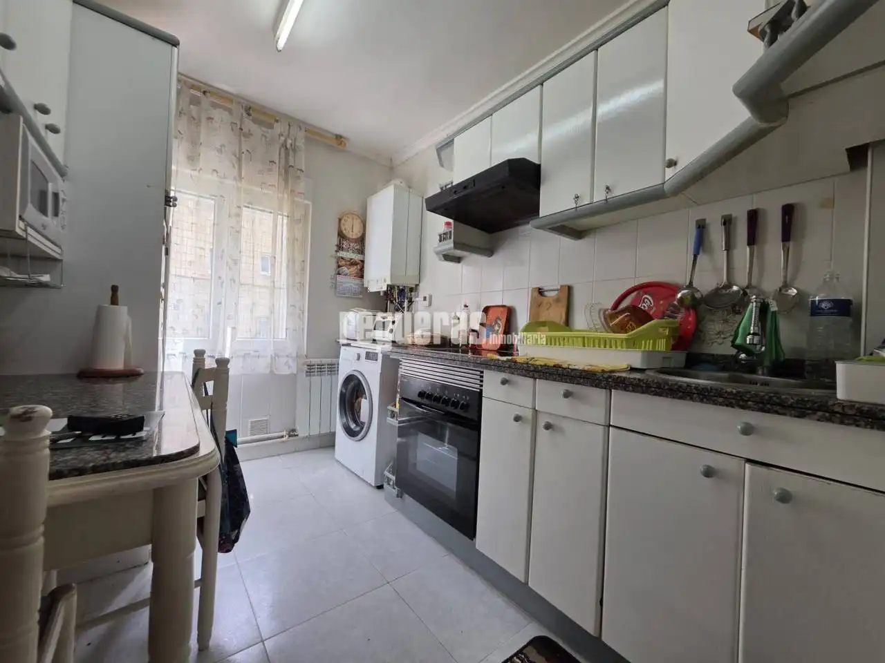 Cuina de Pis en venda en Avilés amb Calefacció