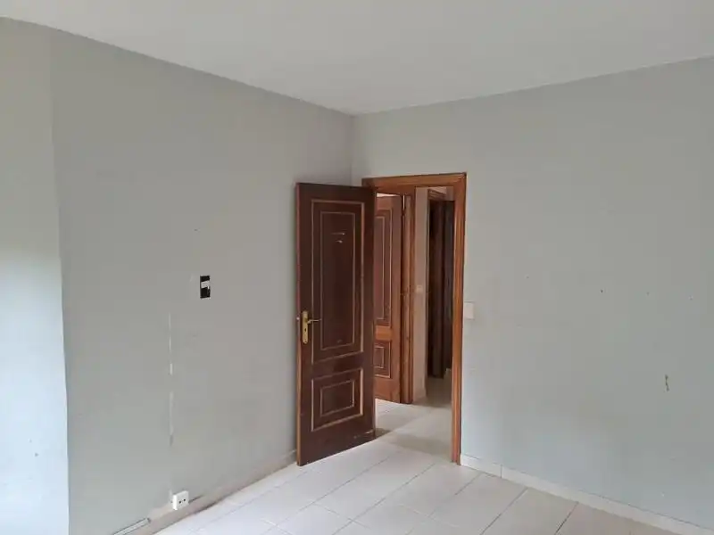 Casa adosada en venda en A Cañiza   amb Terrassa i Alarma