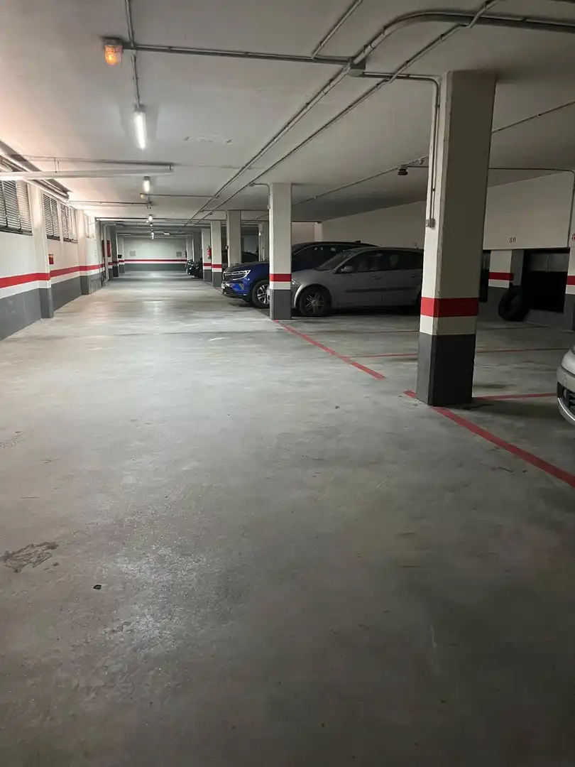 Aparcament de Garatge en venda en Oleiros