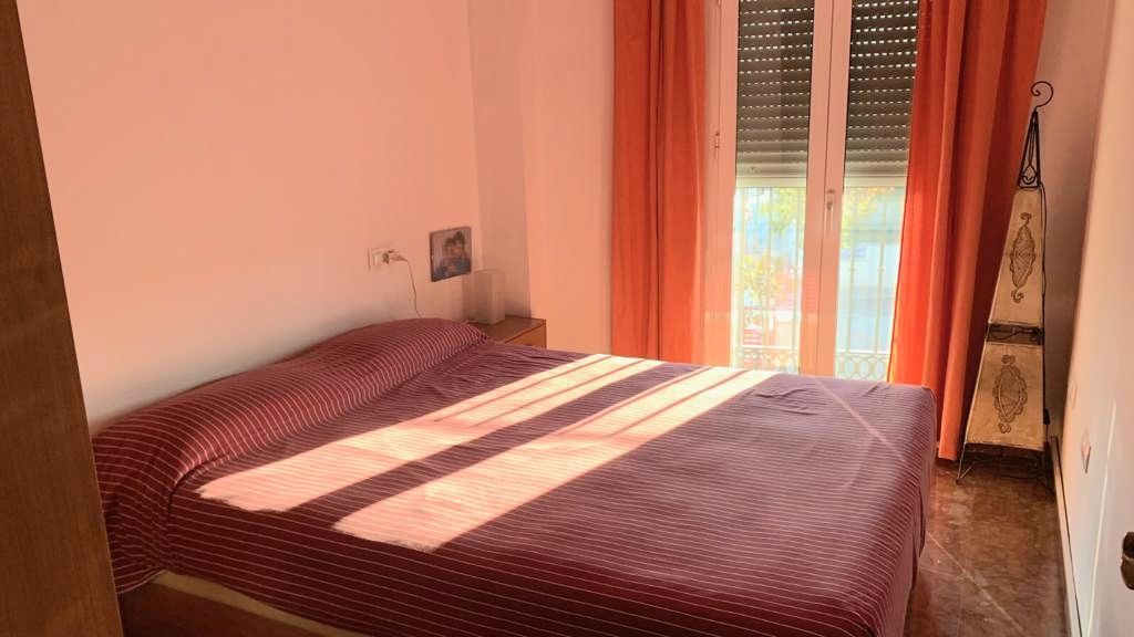 Dormitori de Pis en venda en Dos Hermanas amb Terrassa i Traster