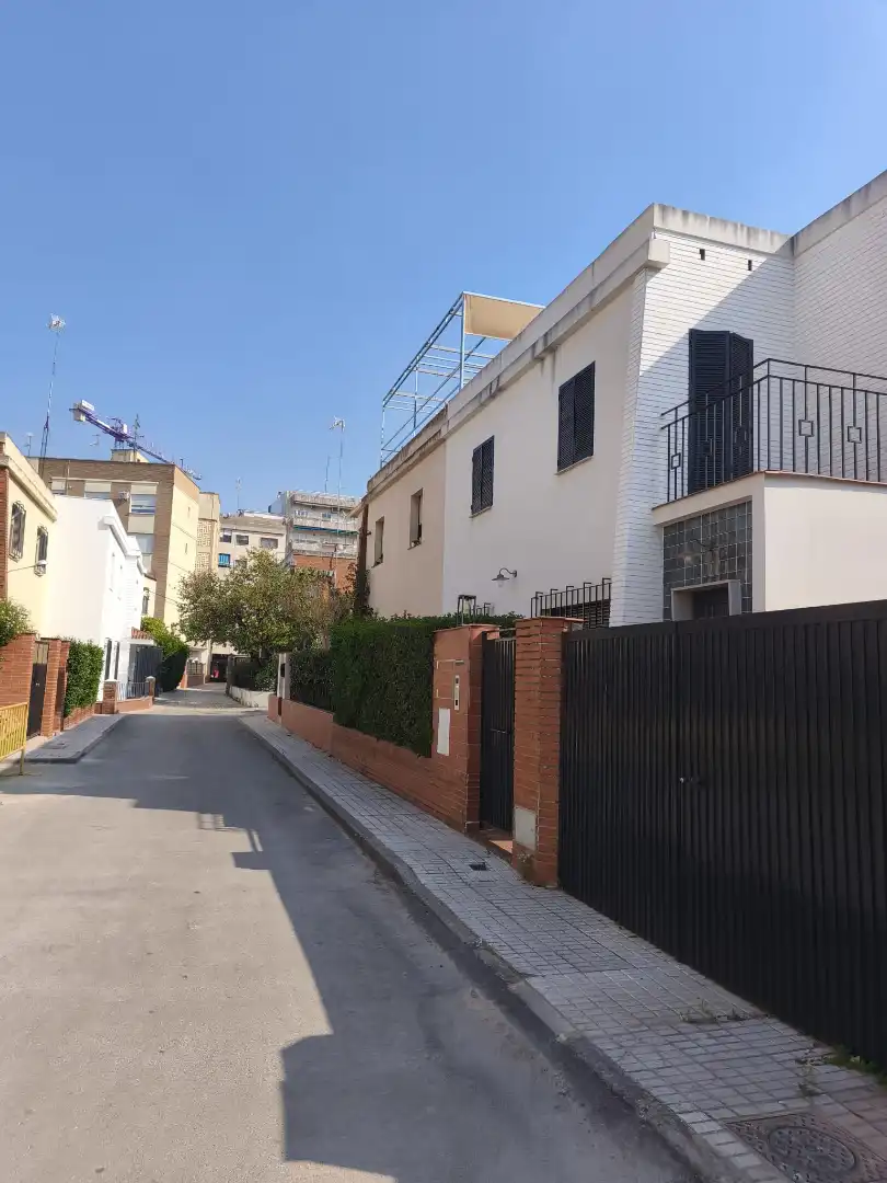 Exterior view of Apartments for rent in Badajoz  with Air Conditioner, Terrace and Furnished