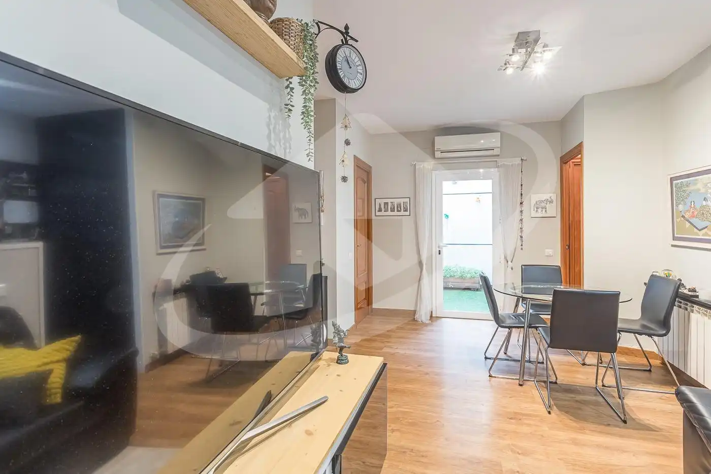 Wohnzimmer von Wohnung zum Verkauf in Sabadell mit Parkett, Terrasse und Abstellraum