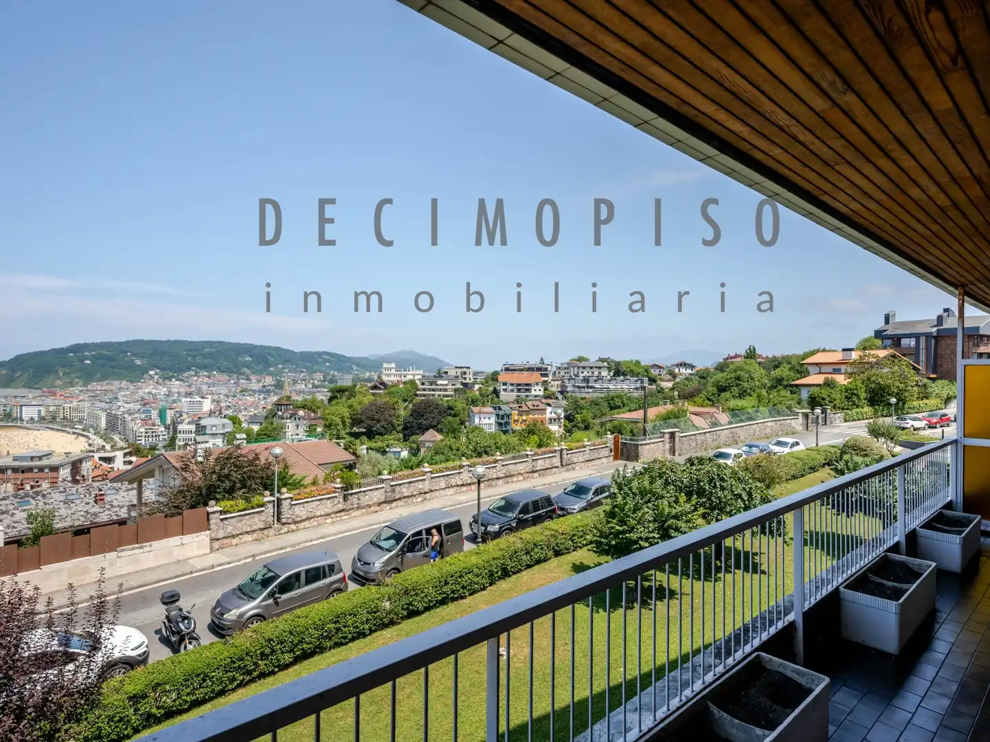 Terrassa de Dúplex en venda en Donostia - San Sebastián  amb Calefacció, Terrassa i Traster