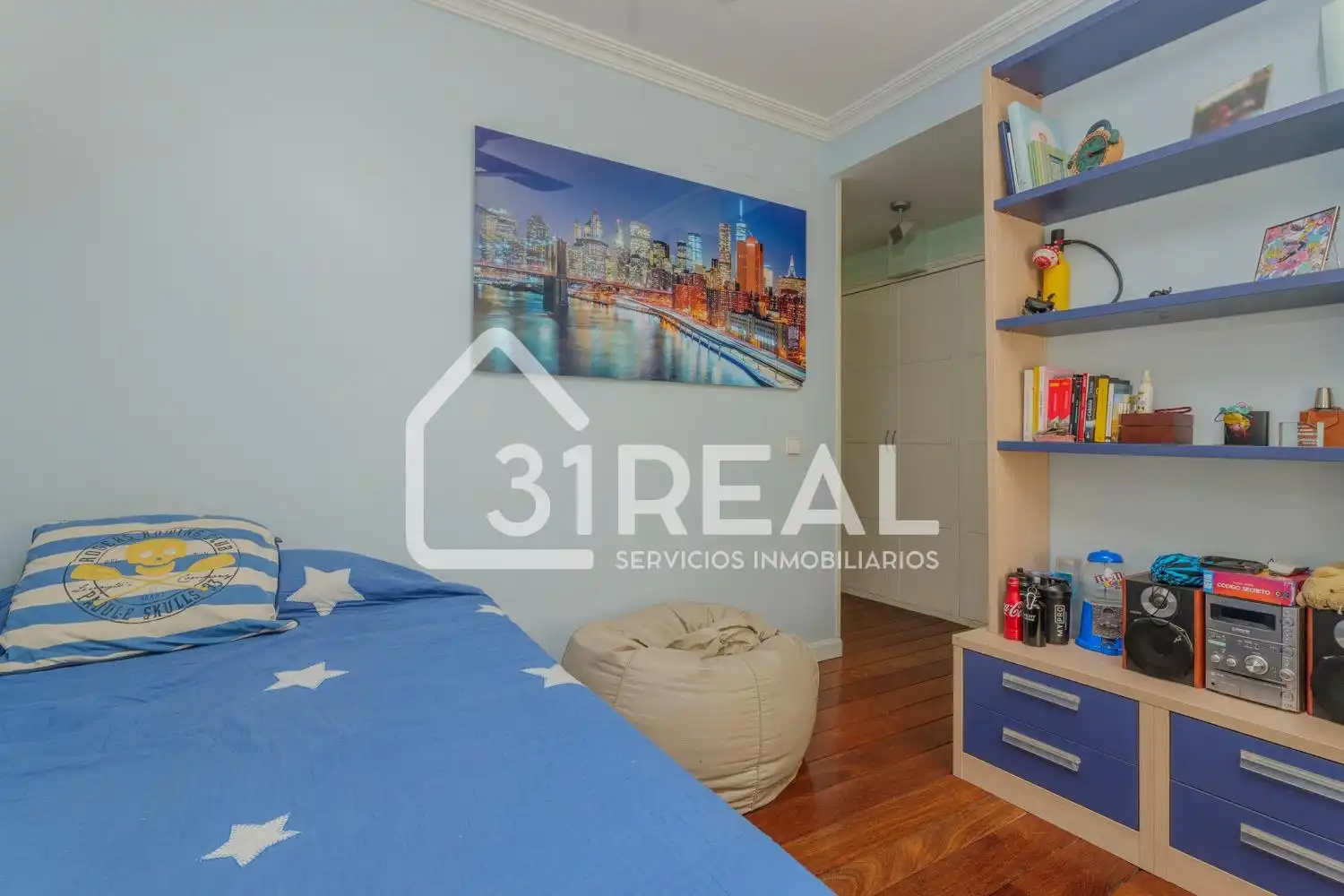 Dormitori de Casa o xalet en venda en Madrid