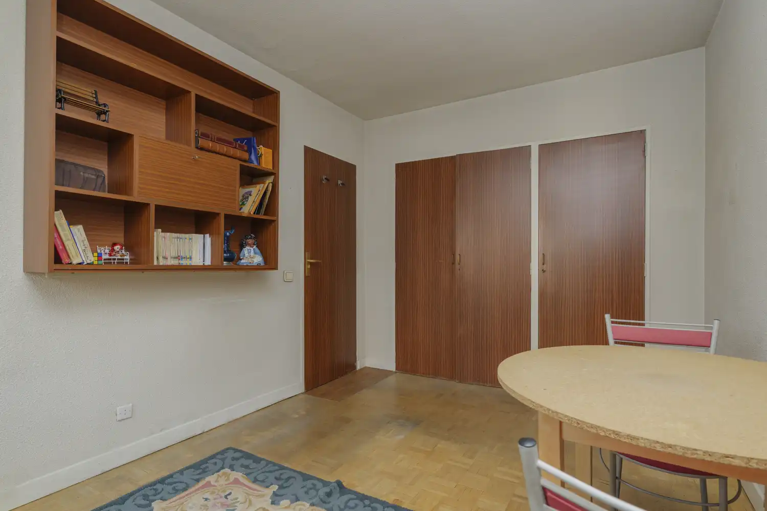 Habitación de Piso en venta en Madrid con Calefacción y Terraza