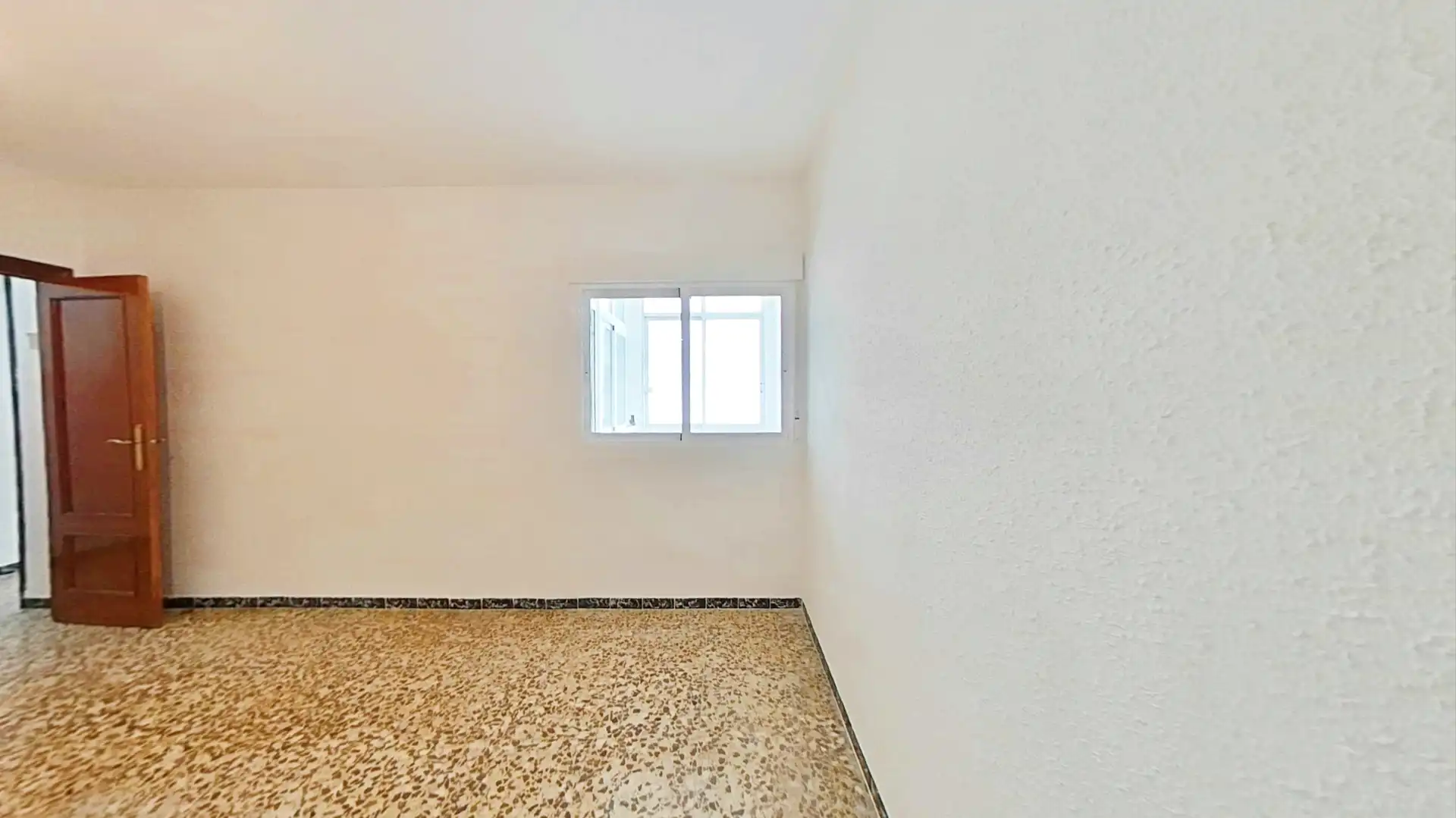 Flat for rent in Carolinas Bajas