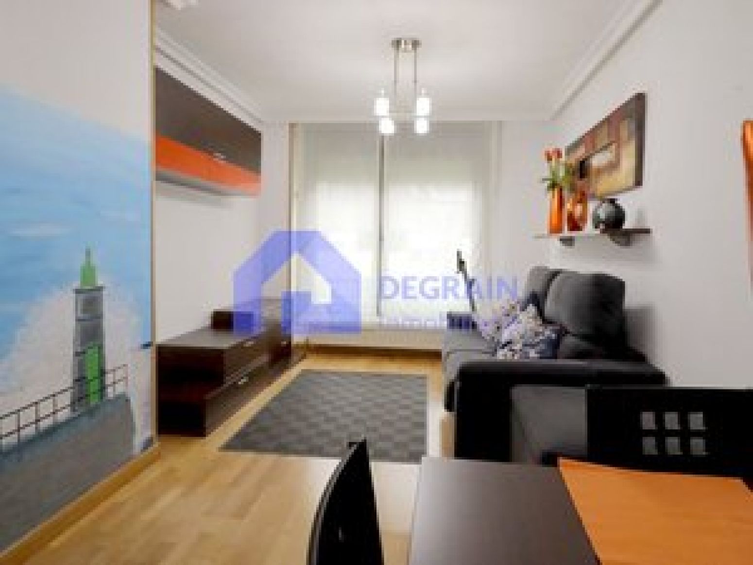 Sala d'estar de Pis en venda en Oviedo  amb Calefacció i Traster