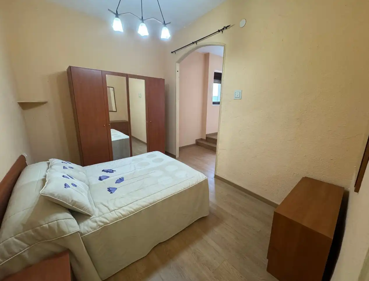 Habitación de Piso en venta en Gijón  con Calefacción y Parquet