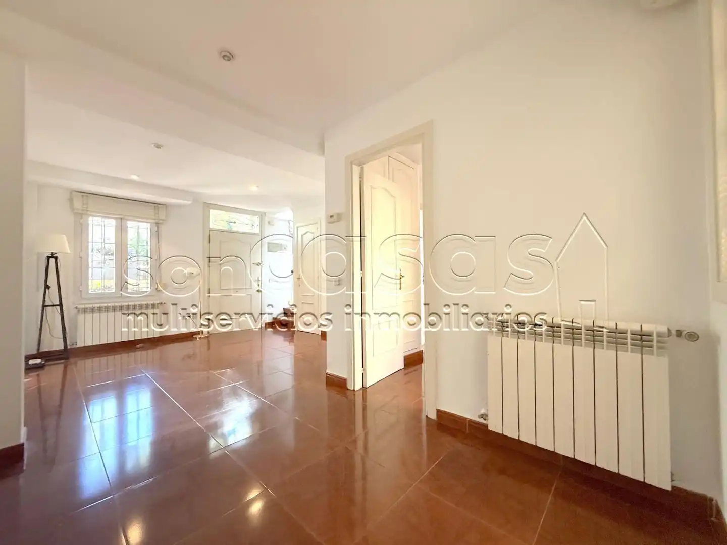 Casa adosada en venta en El Viso