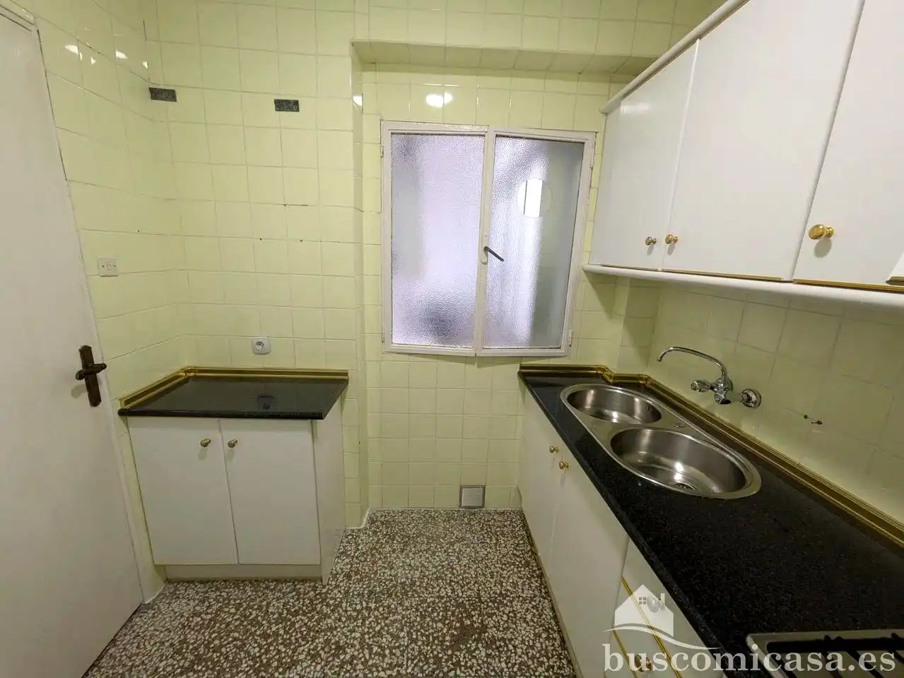 Cocina de Piso para compartir en Linares con Aire acondicionado y Amueblado