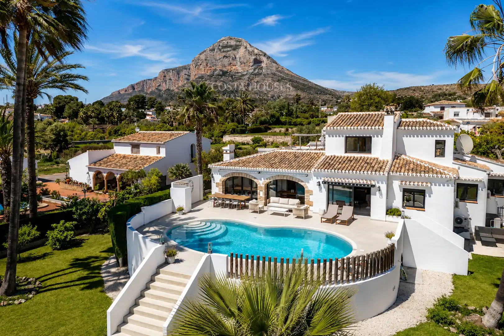Exterior view of Houses for sale in Jávea / Xàbia  with Air Conditioner, Heating and Private garden