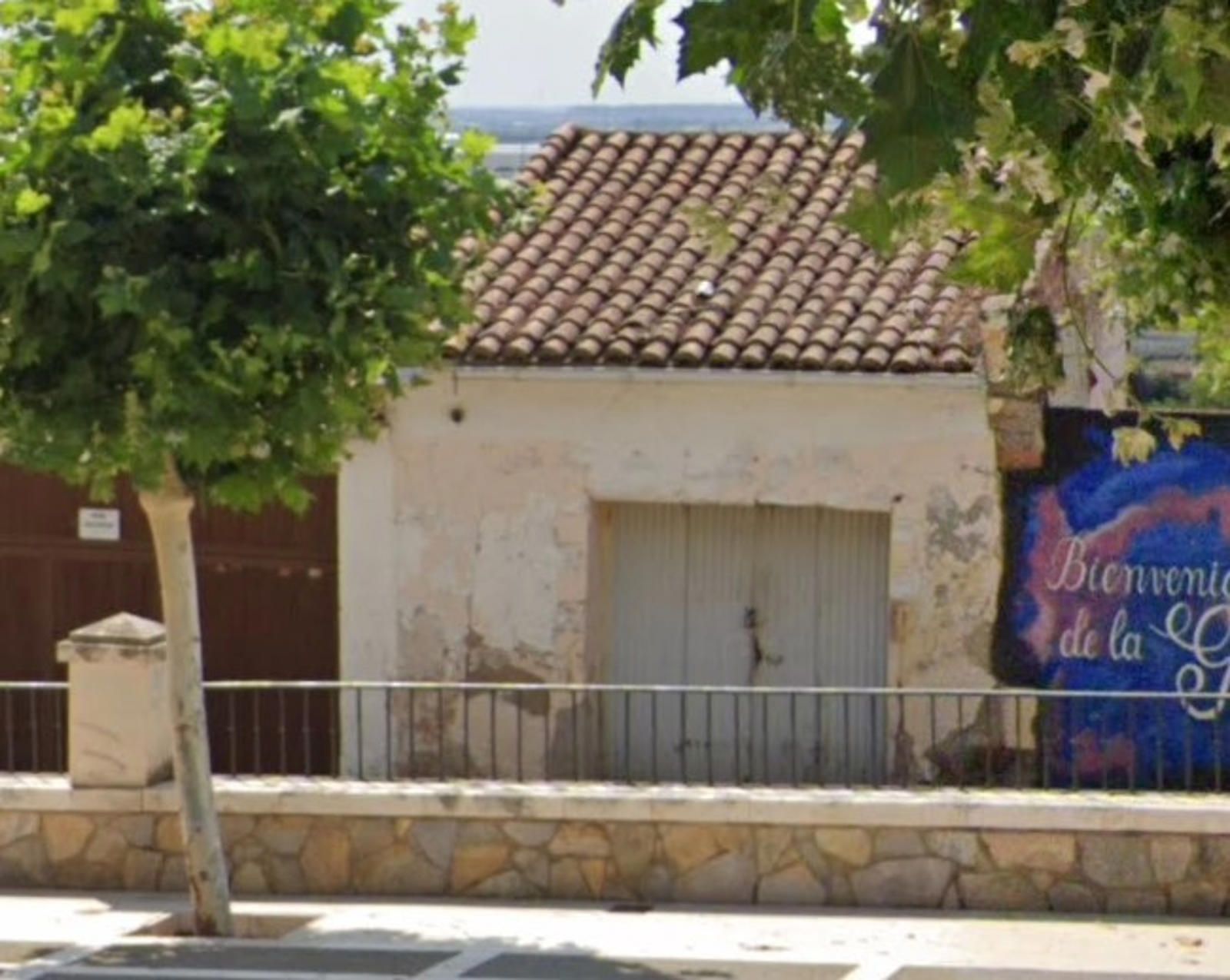 Exterior view of Garage for sale in Calahorra