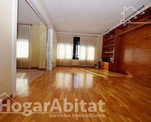 Sala d'estar de Àtic en venda en Castellón de la Plana / Castelló de la Plana amb Terrassa