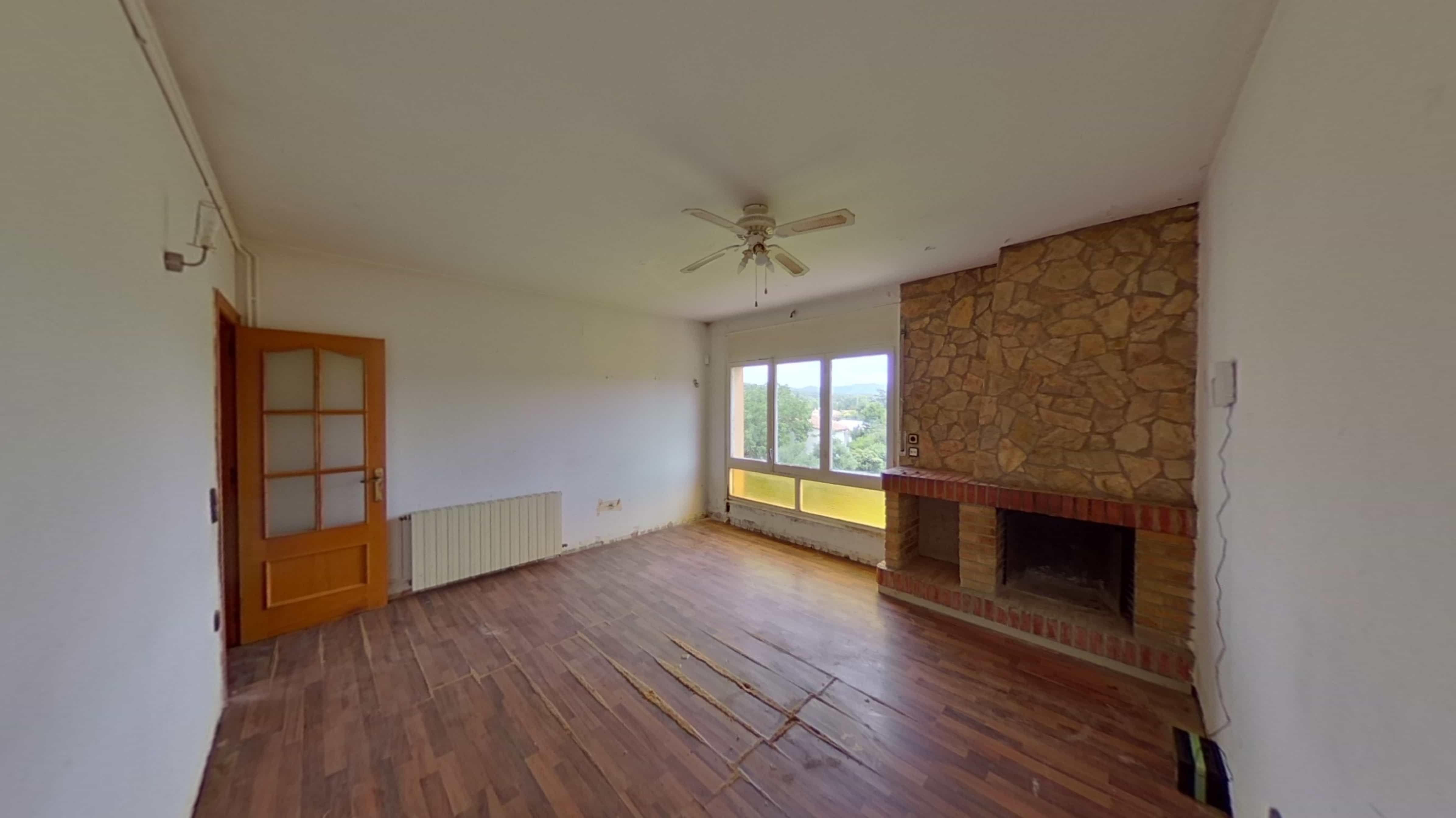 Sala d'estar de Pis en venda en Anglès amb Terrassa i Traster