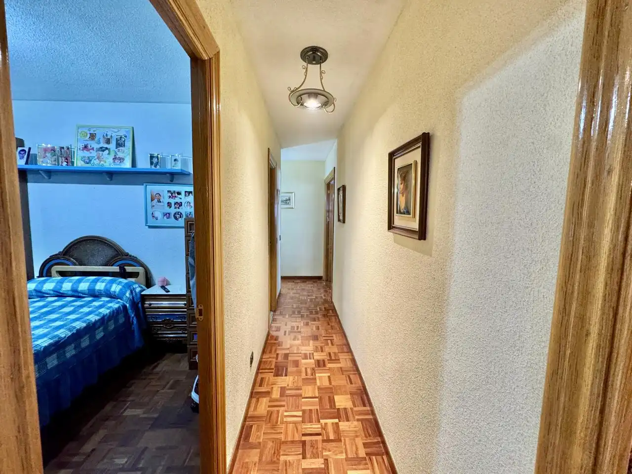 Piso en venta en Ávila con Calefacción, Parquet y Terraza