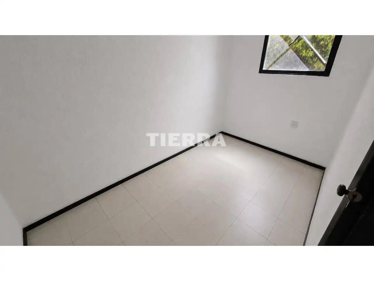 Schlafzimmer von Geschaftsraum zur Miete in Murcia