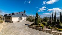 Außenansicht von Country house zum verkauf in San Lorenzo de El Escorial mit Klimaanlage, Heizung und Privatgarten