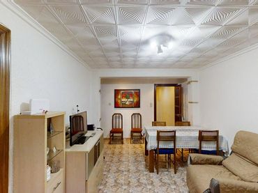 Wohnung mit Balkon zum Verkauf in Calle Federico Maicas