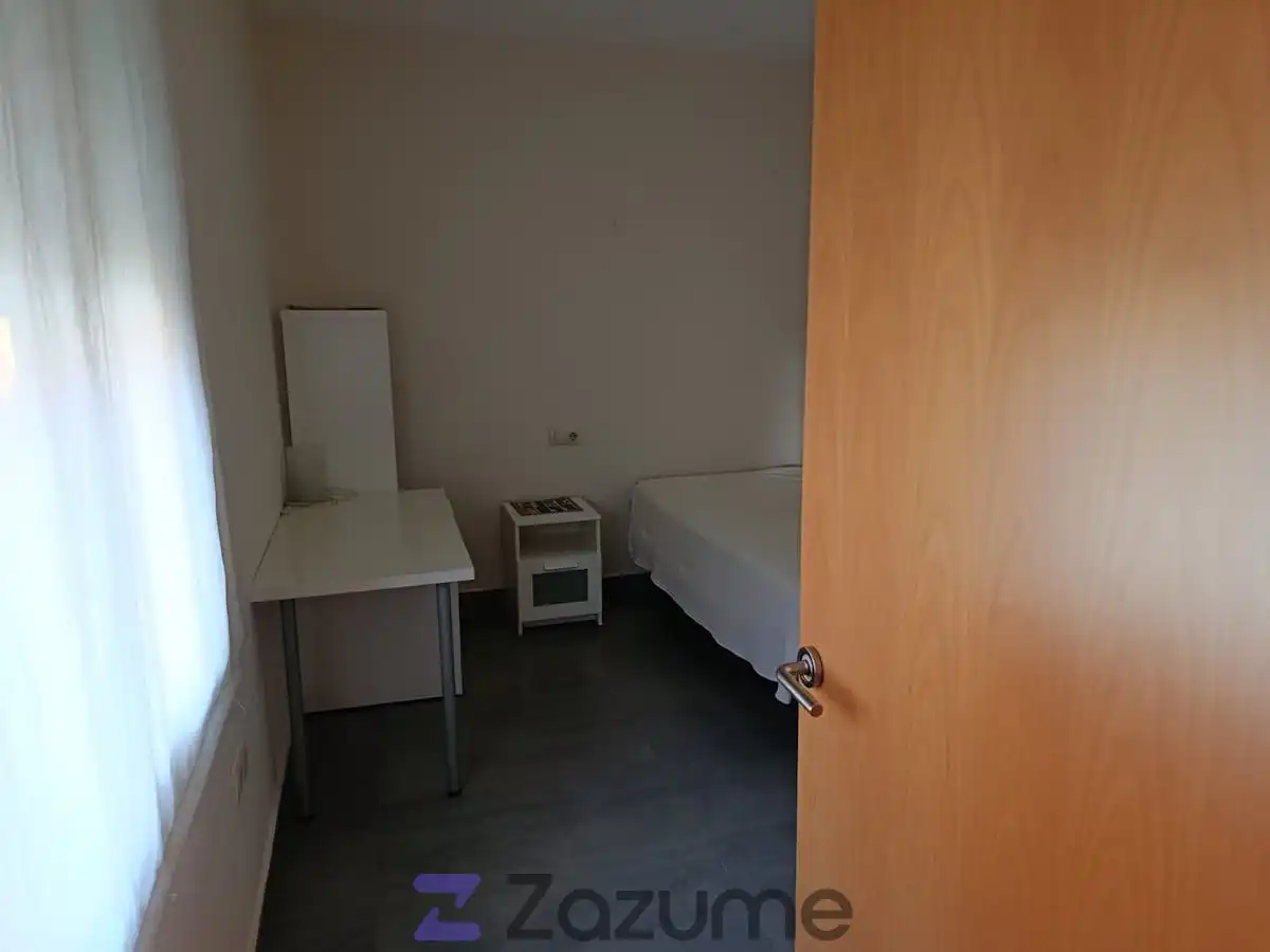 Schlafzimmer von Wohnungen zur Miete in Sevilla mit Klimaanlage, Heizung und Möbliert