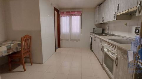 Foto 2 de Piso en venta en Nardiz-tar Jon Kalea, Bermeo, Bizkaia