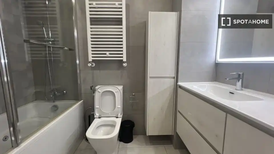 Baño de Piso de alquiler en Centro
