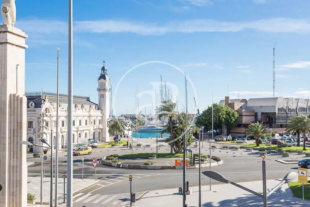Wohnung zur Miete in Carrer de l'Església del Rosari, El Cabanyal - El Canyamelar