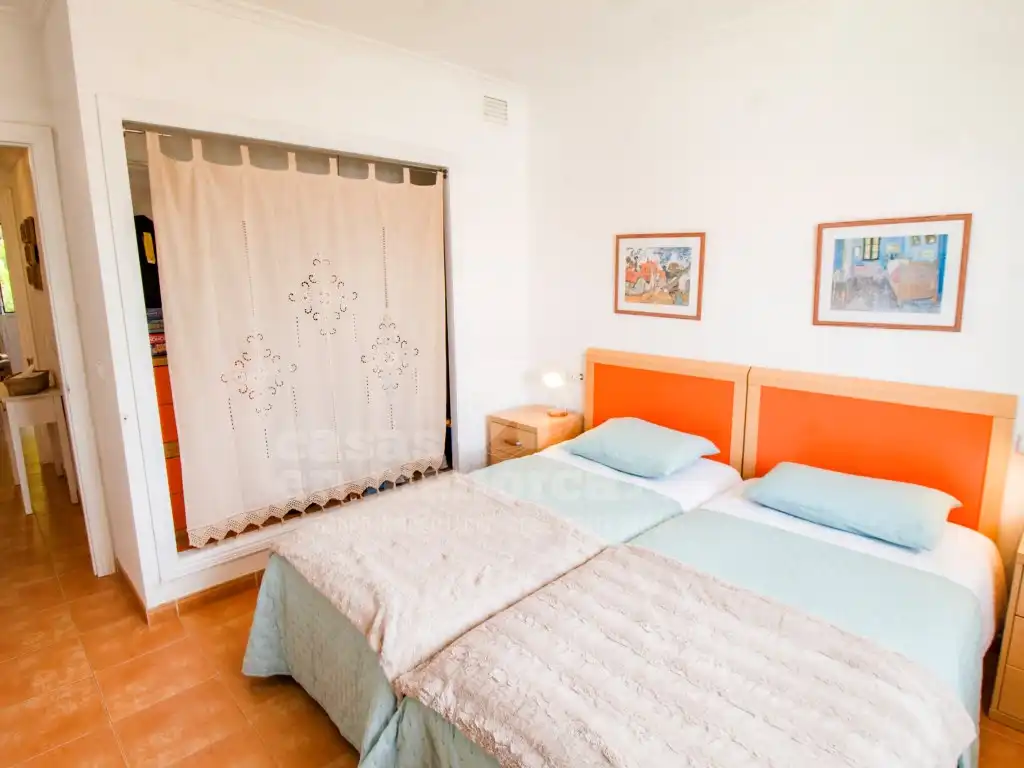 Habitación de Apartamento en venta en Es Mercadal con Terraza, Piscina y Piscina comunitaria