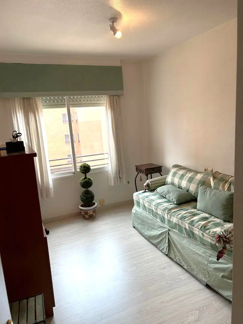 Wohnung zur Miete in Calle Moncayo, Santa María de Gracia