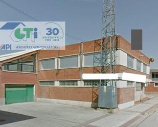 Exterior view of Industrial buildings for sale in Utebo