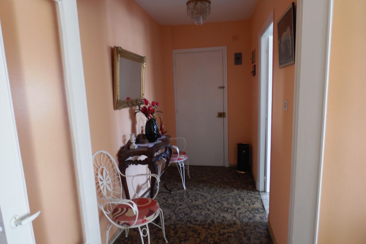 Apartament en venda en Medina de Pomar amb Terrassa i Moblat