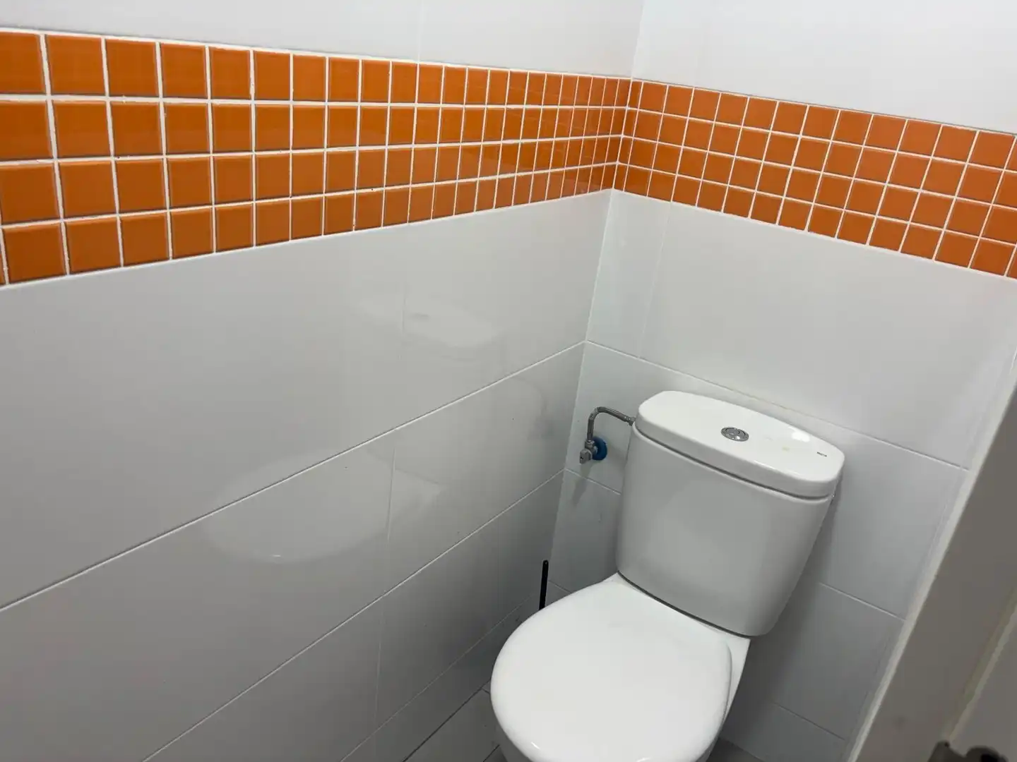 Baño de Local de alquiler en Girón 