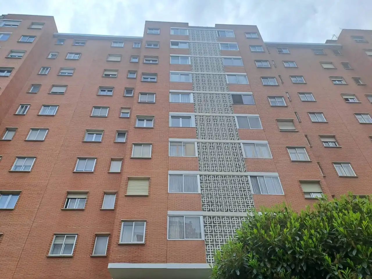 Außenansicht von Wohnung zum Verkauf in Burgos mit Heizung und Terrasse