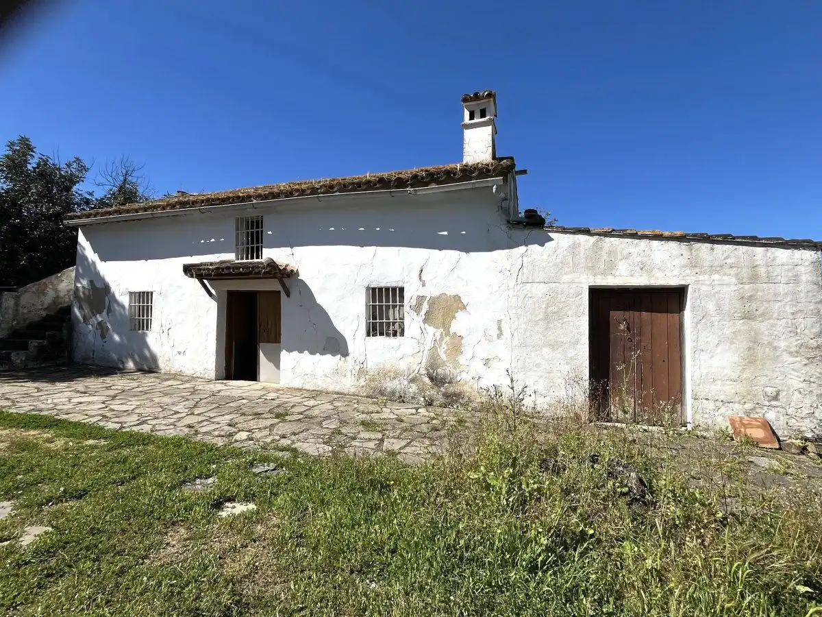 Exterior view of Country homes for sale in Gaucín