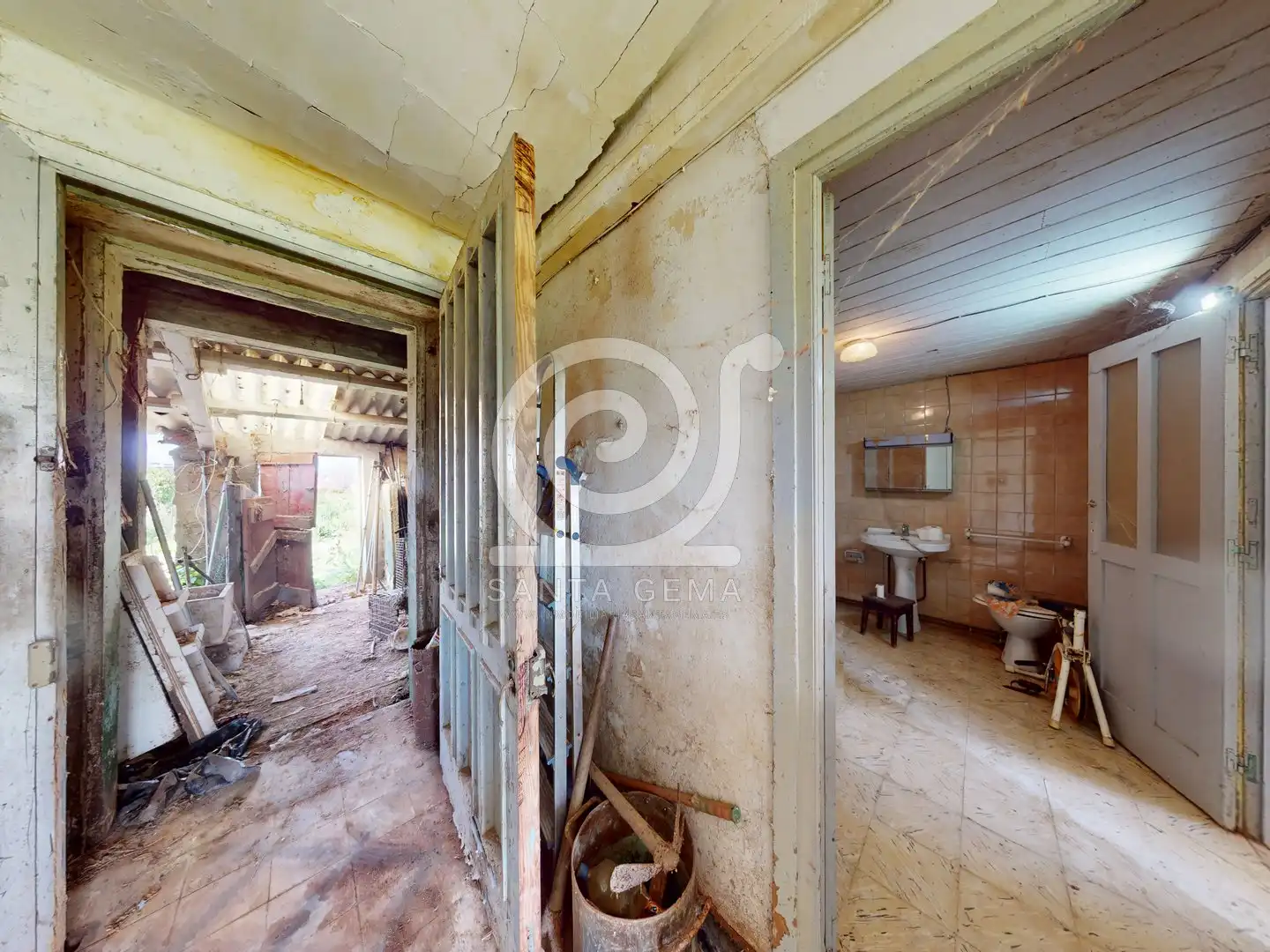 Detached homes for sale in Oleiros  with Private garden and Furnished